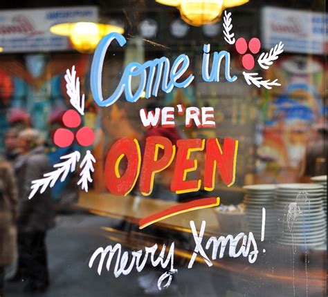 stores open on christmas day